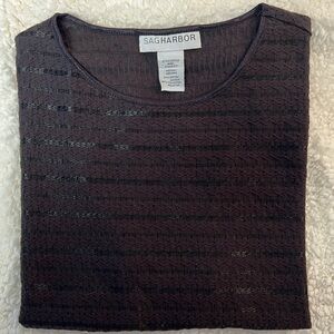 Sag Harbor Black Textured Fabric Knit Short Sleeve Top Size: Medium